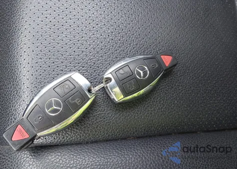 2012 Mercedes-Benz Glk 350 4Matic из США, поврежденный, VIN WDCGG8HB9CF856486